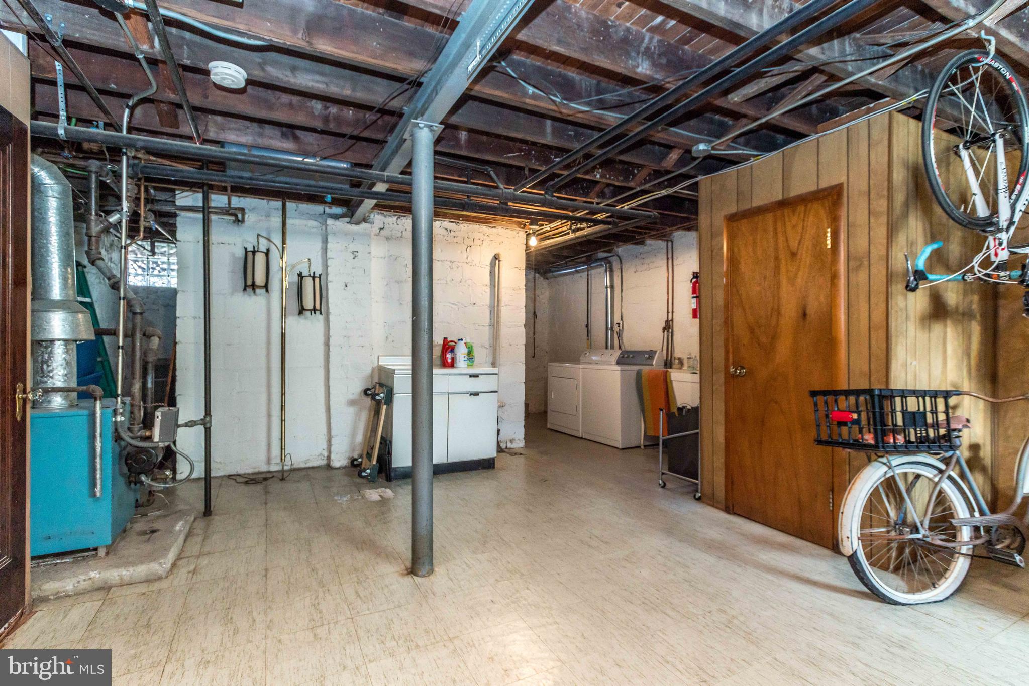 OLD HOMELAND - Residential