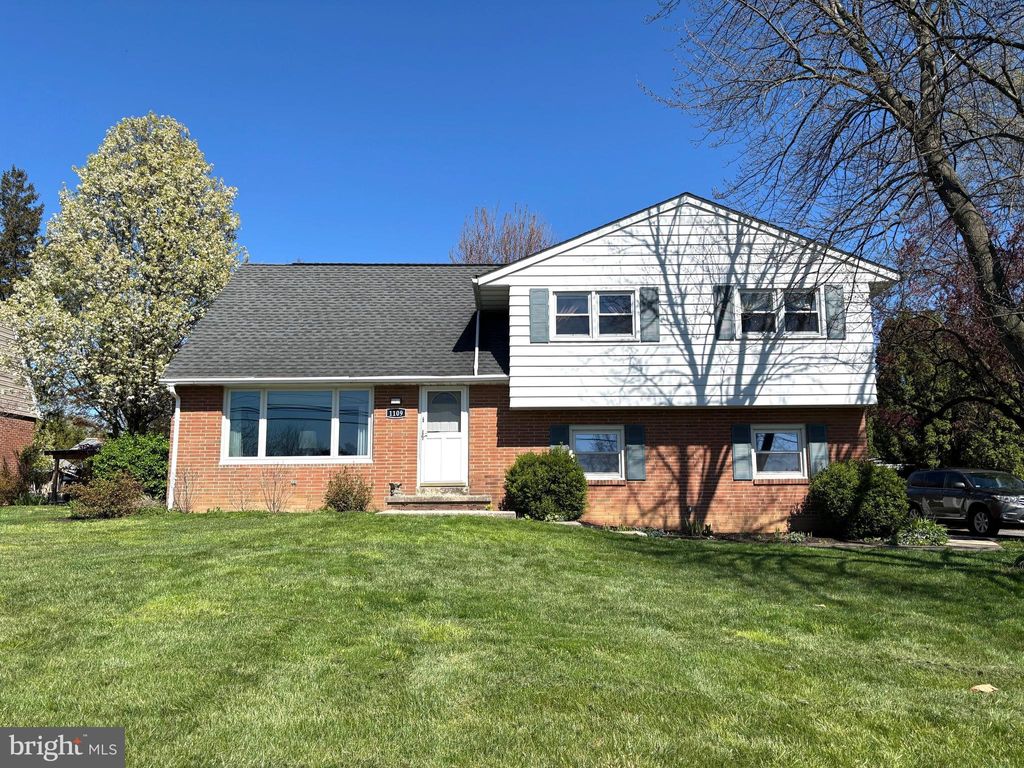 Photo of 1109 Nissley Road, LANCASTER, PA 17601 (MLS # PALA2085902)