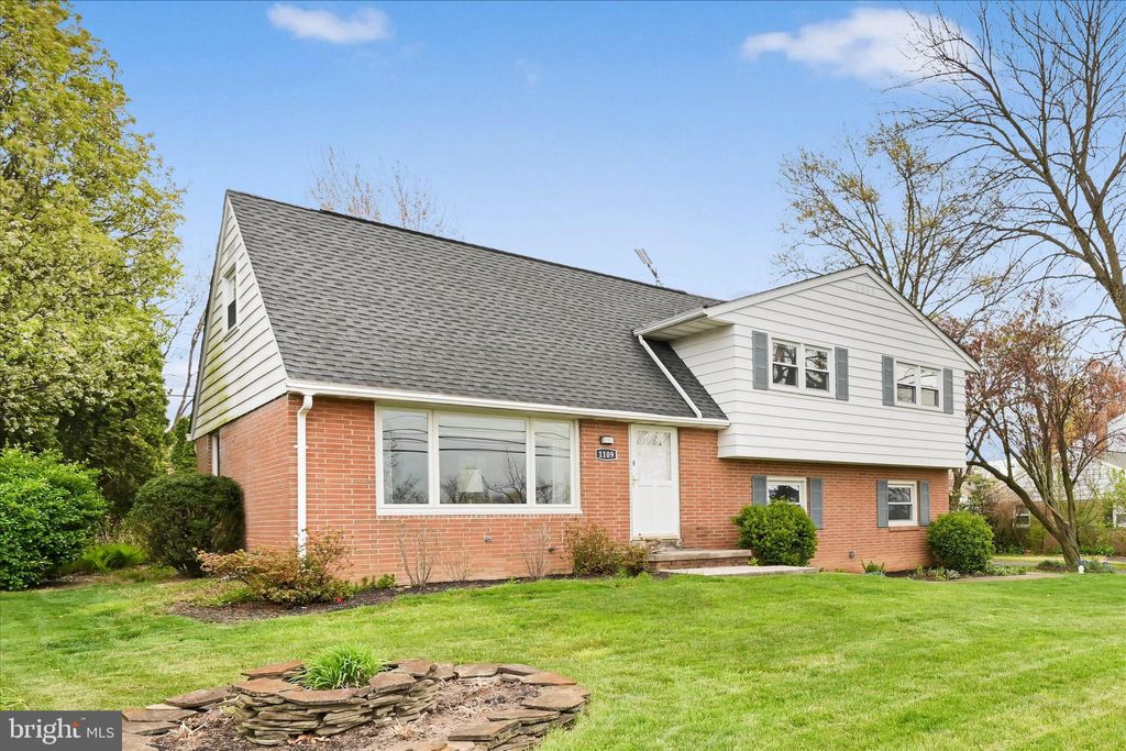 Photo of 1109 Nissley Road, LANCASTER, PA 17601 (MLS # PALA2085902)