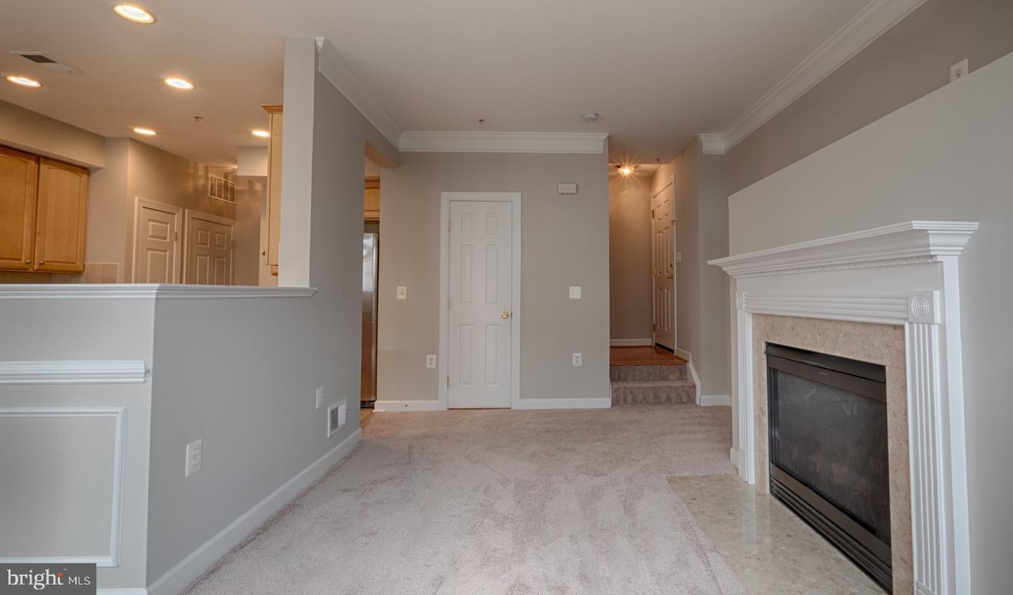 COPPERMINE CROSSING - Residential Lease