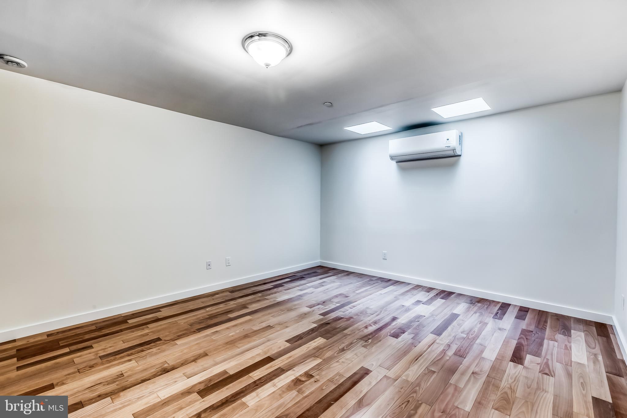 POWELTON VILLAGE - Residential Lease