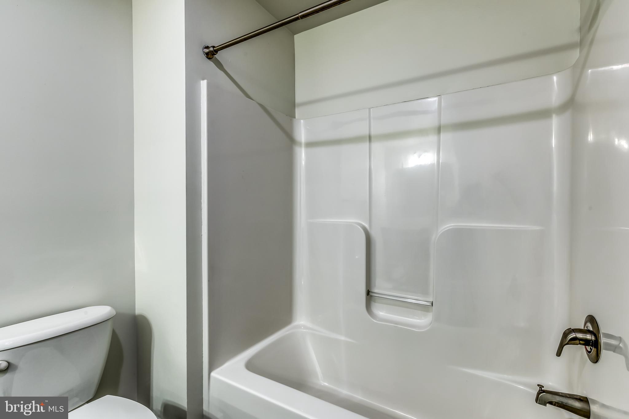 POWELTON VILLAGE - Residential Lease