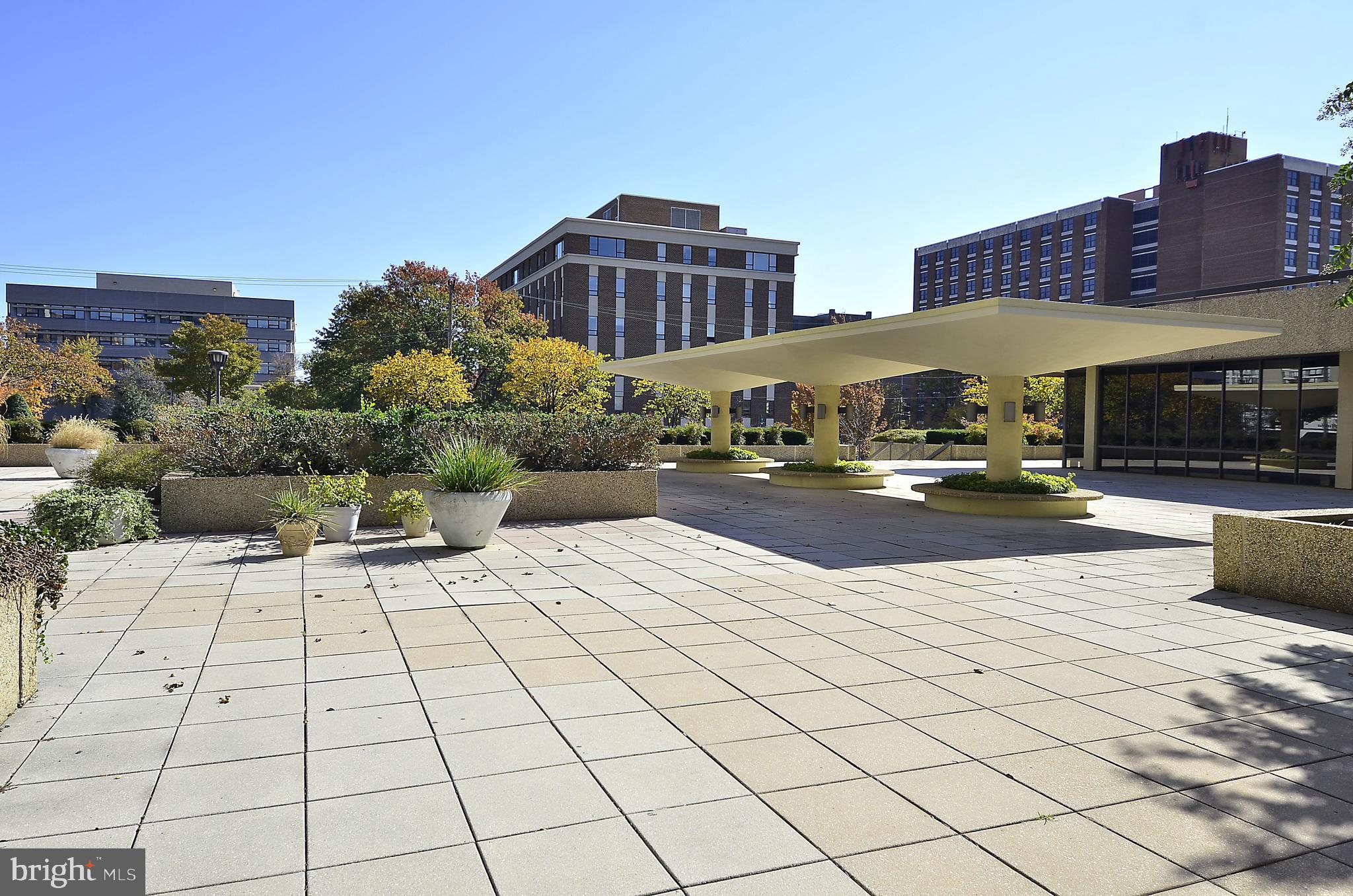 ALEXANDRIA HOUSE - Residential Lease