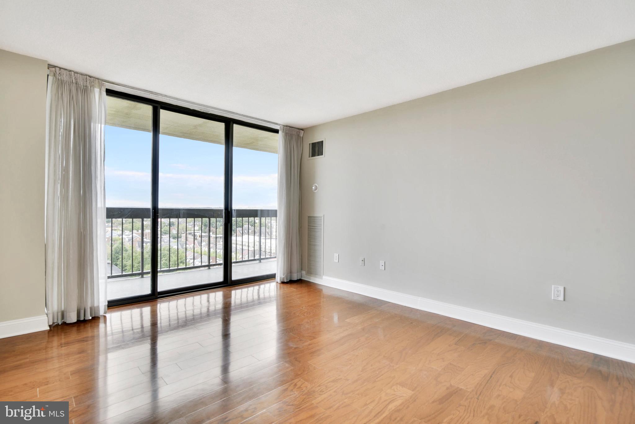 ALEXANDRIA HOUSE - Residential Lease