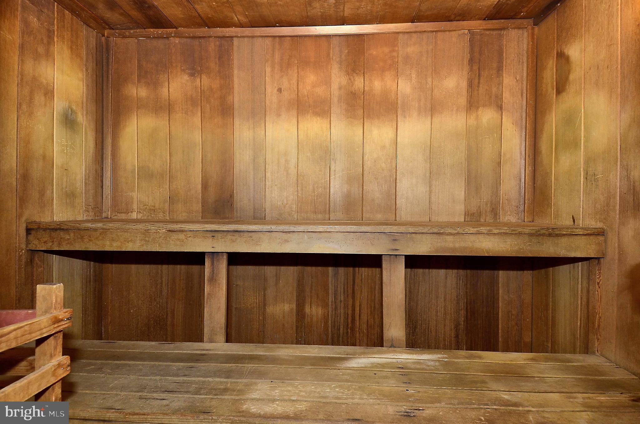 ALEXANDRIA HOUSE - Residential Lease