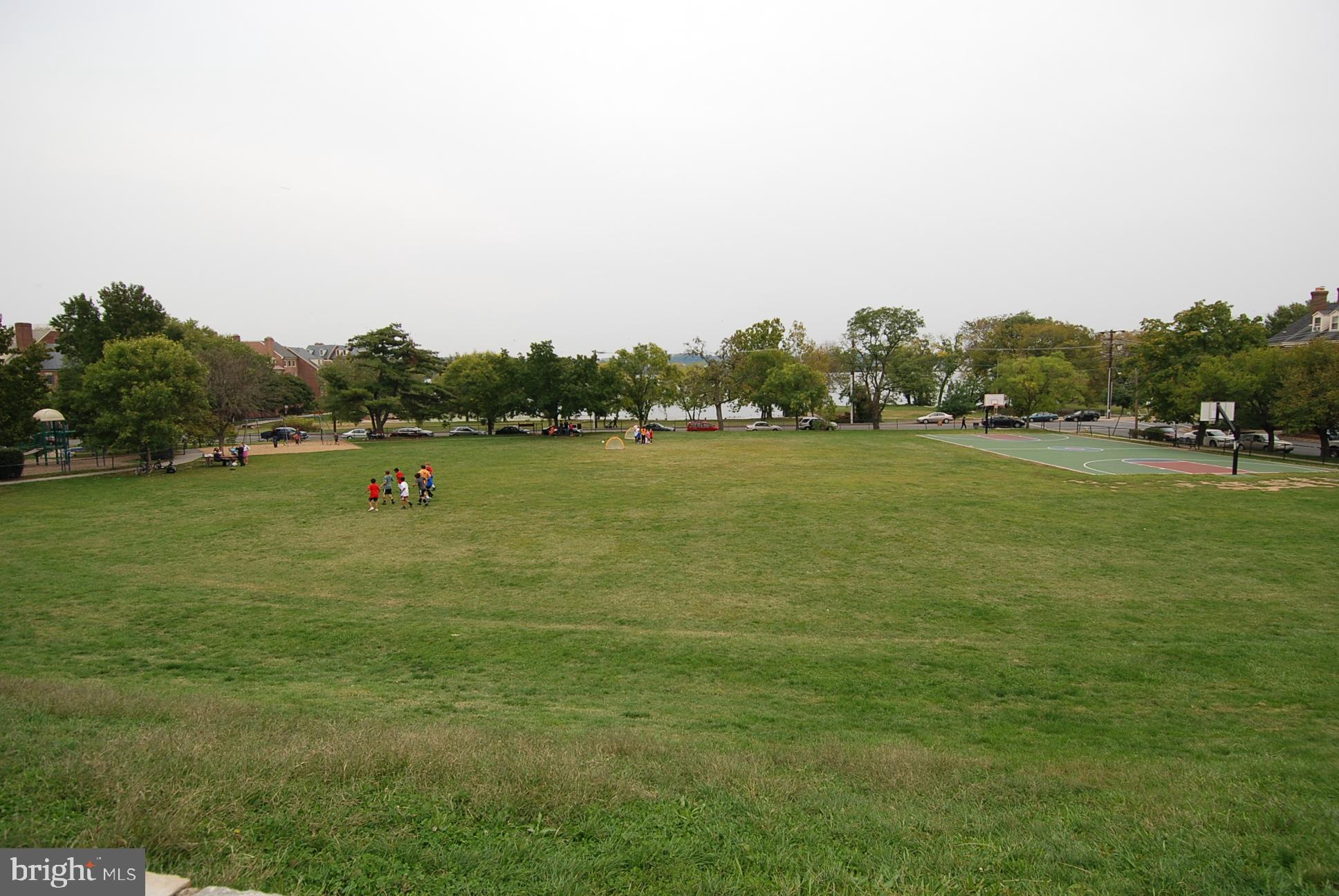 ALEXANDRIA HOUSE - Residential Lease