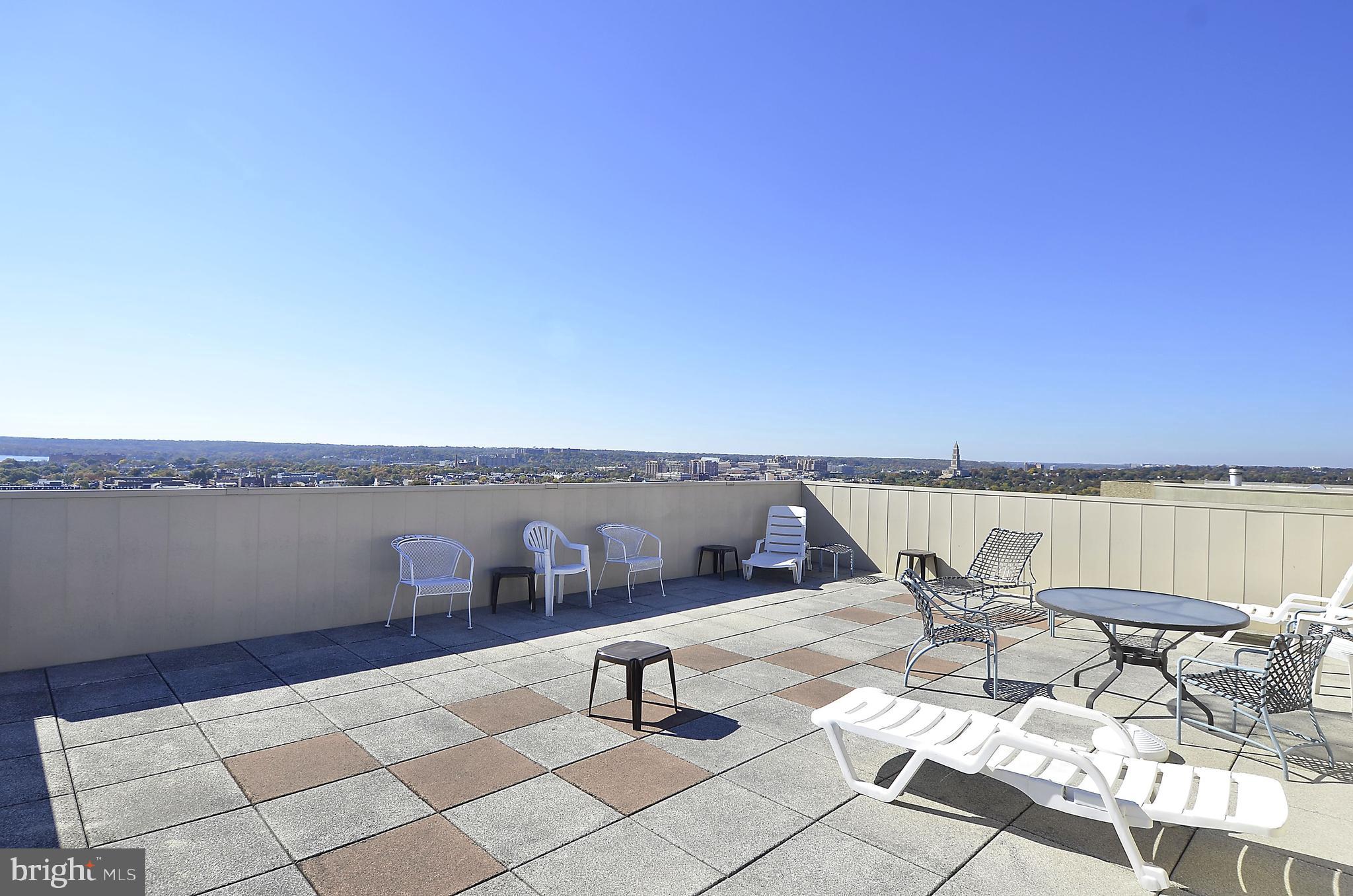 ALEXANDRIA HOUSE - Residential Lease