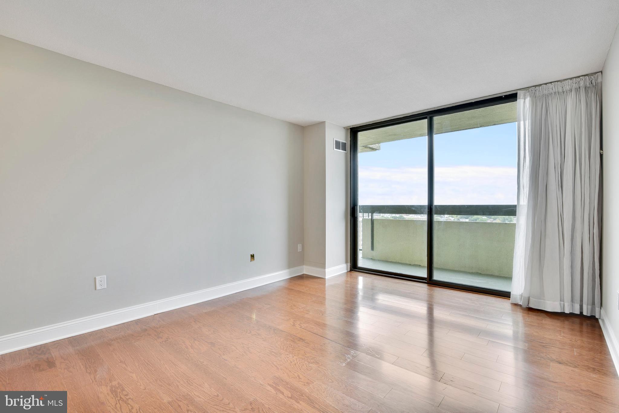 ALEXANDRIA HOUSE - Residential Lease