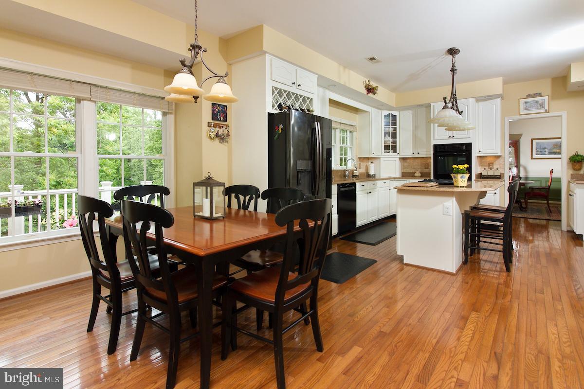 WOODLEA MANOR - Residential