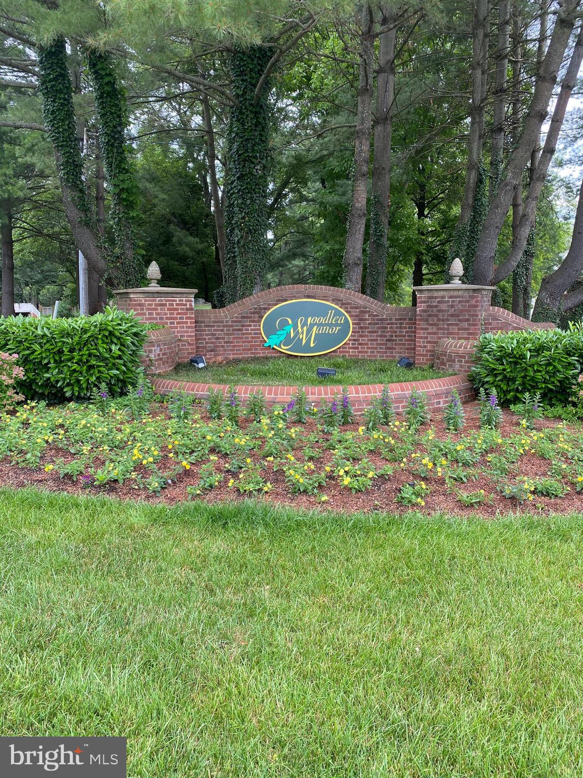 WOODLEA MANOR - Residential