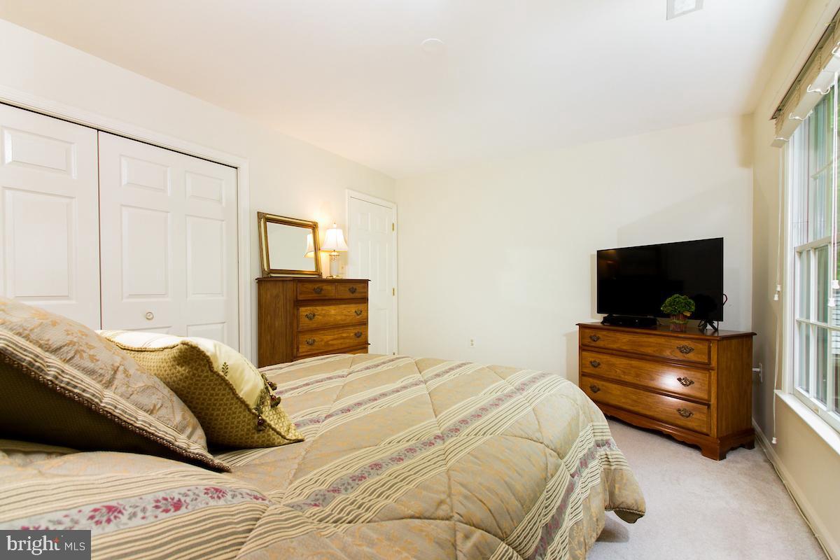 WOODLEA MANOR - Residential