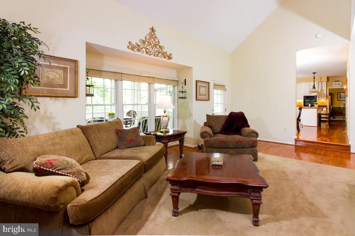 WOODLEA MANOR - Residential