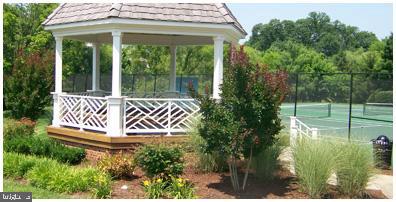 WOODLEA MANOR - Residential