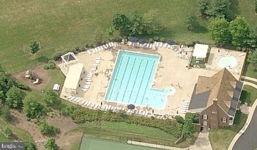 WOODLEA MANOR - Residential