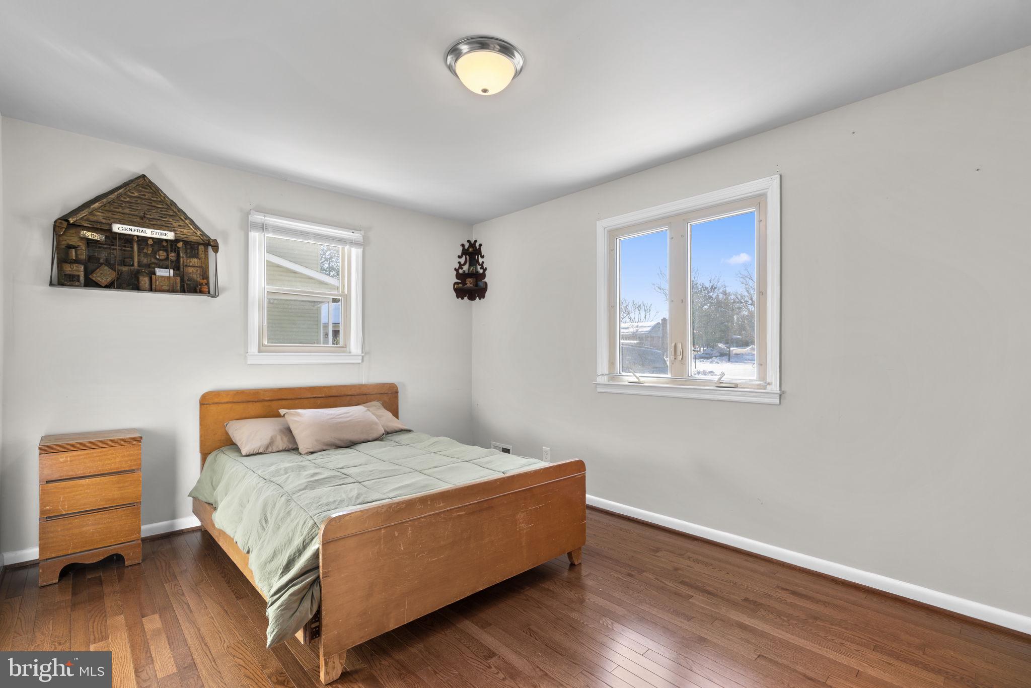 CHURCH GARDENS - Residential