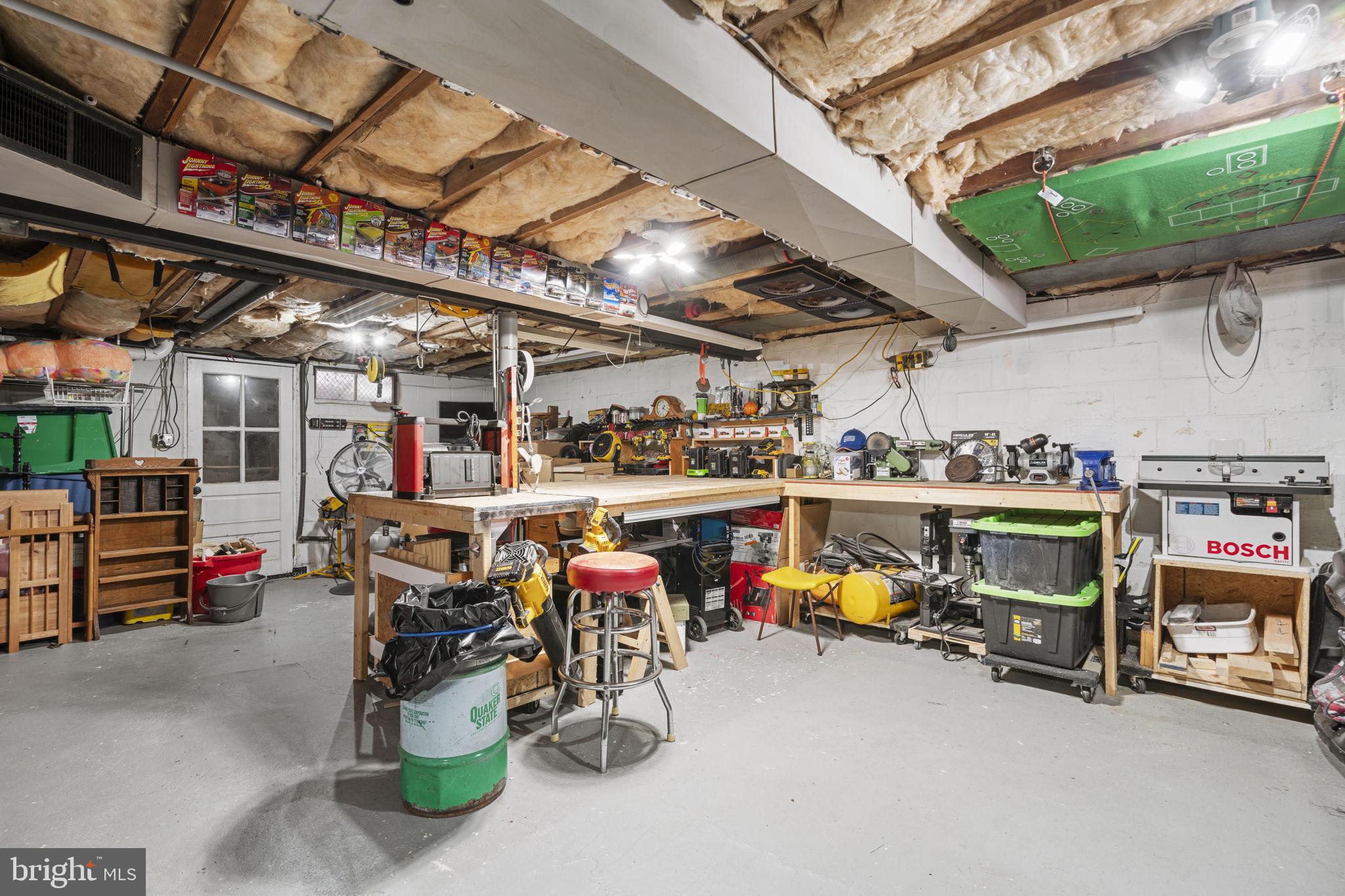 CHURCH GARDENS - Residential