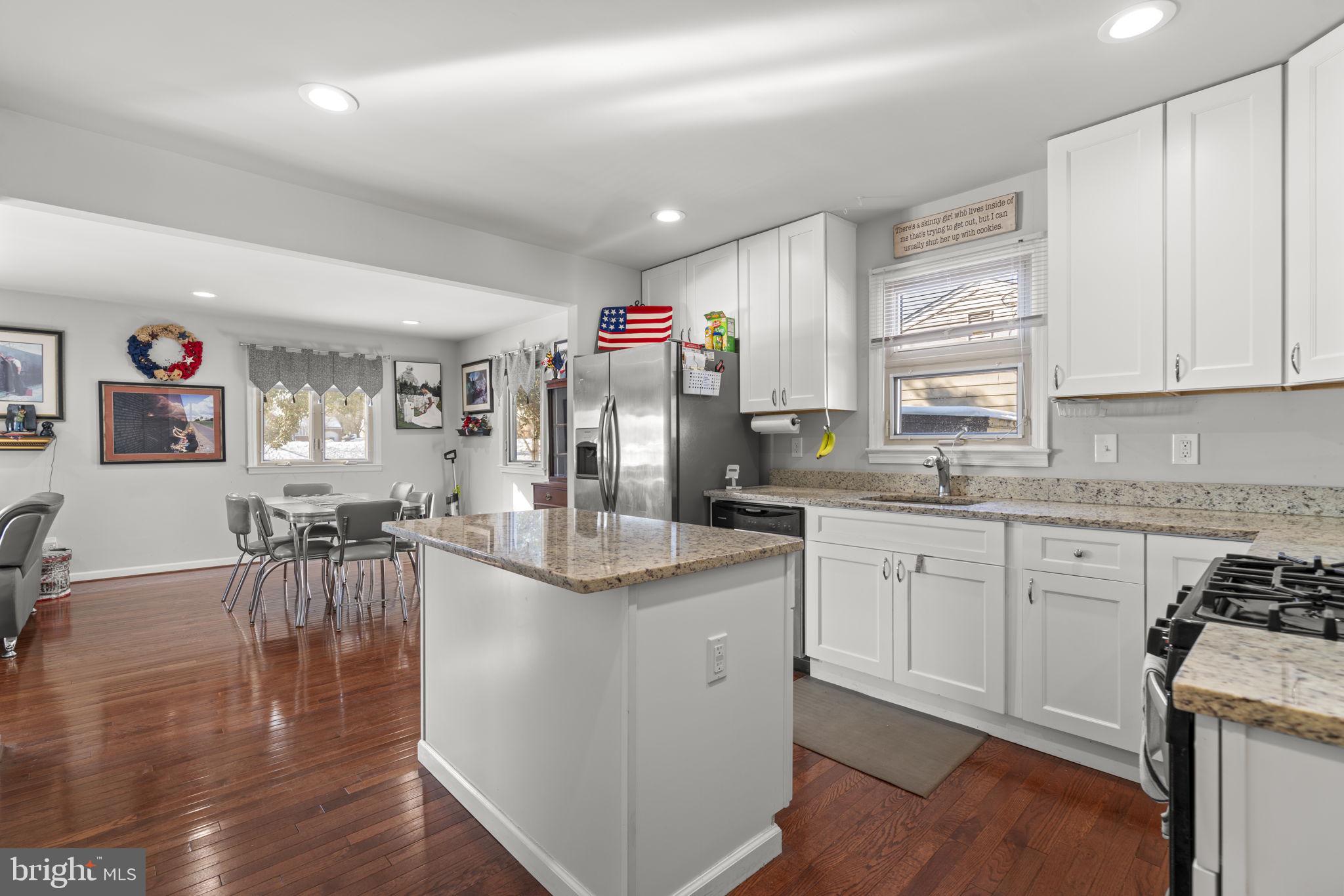 CHURCH GARDENS - Residential