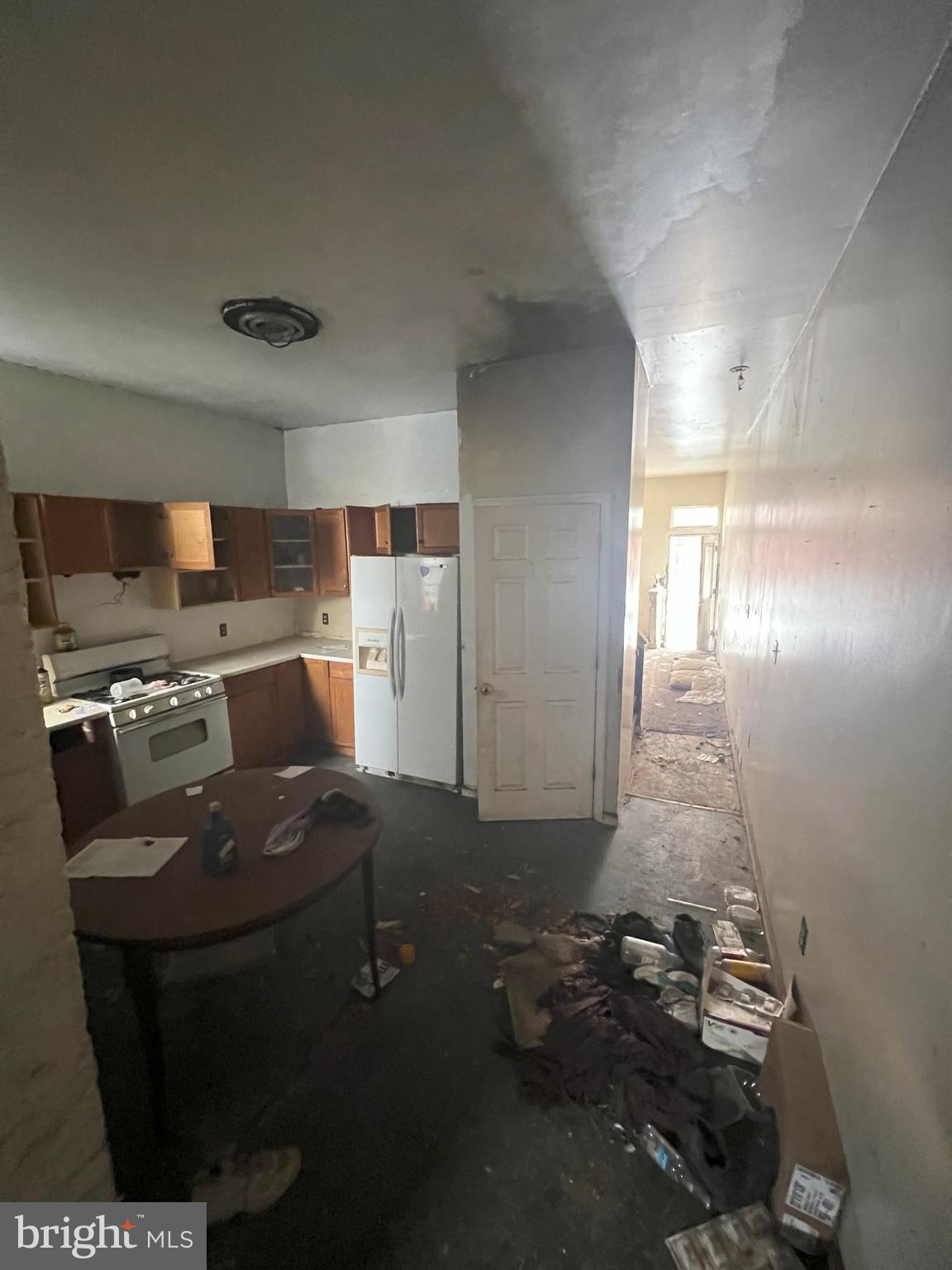 SANDTOWN-WINCHESTER - Residential