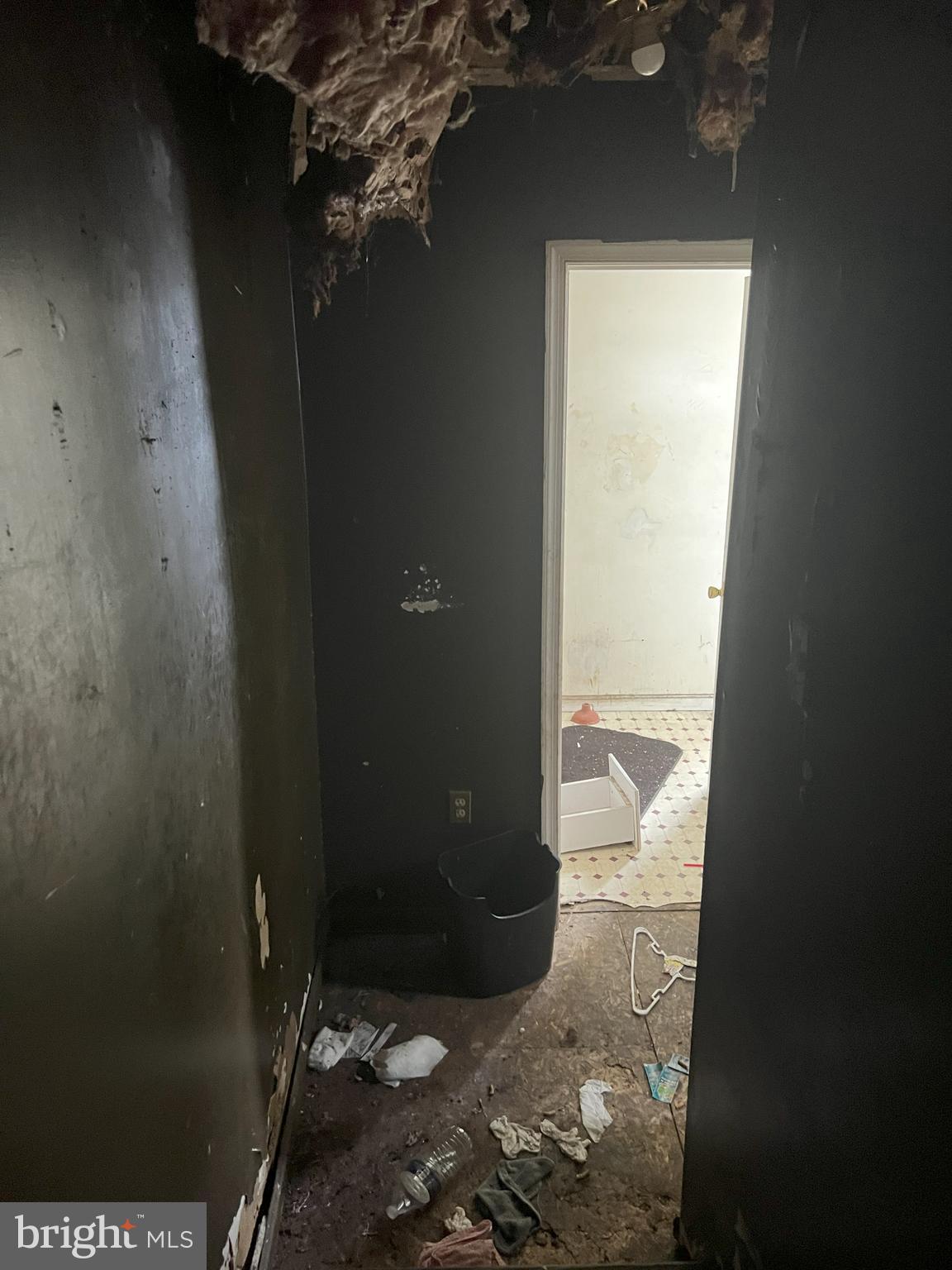 SANDTOWN-WINCHESTER - Residential