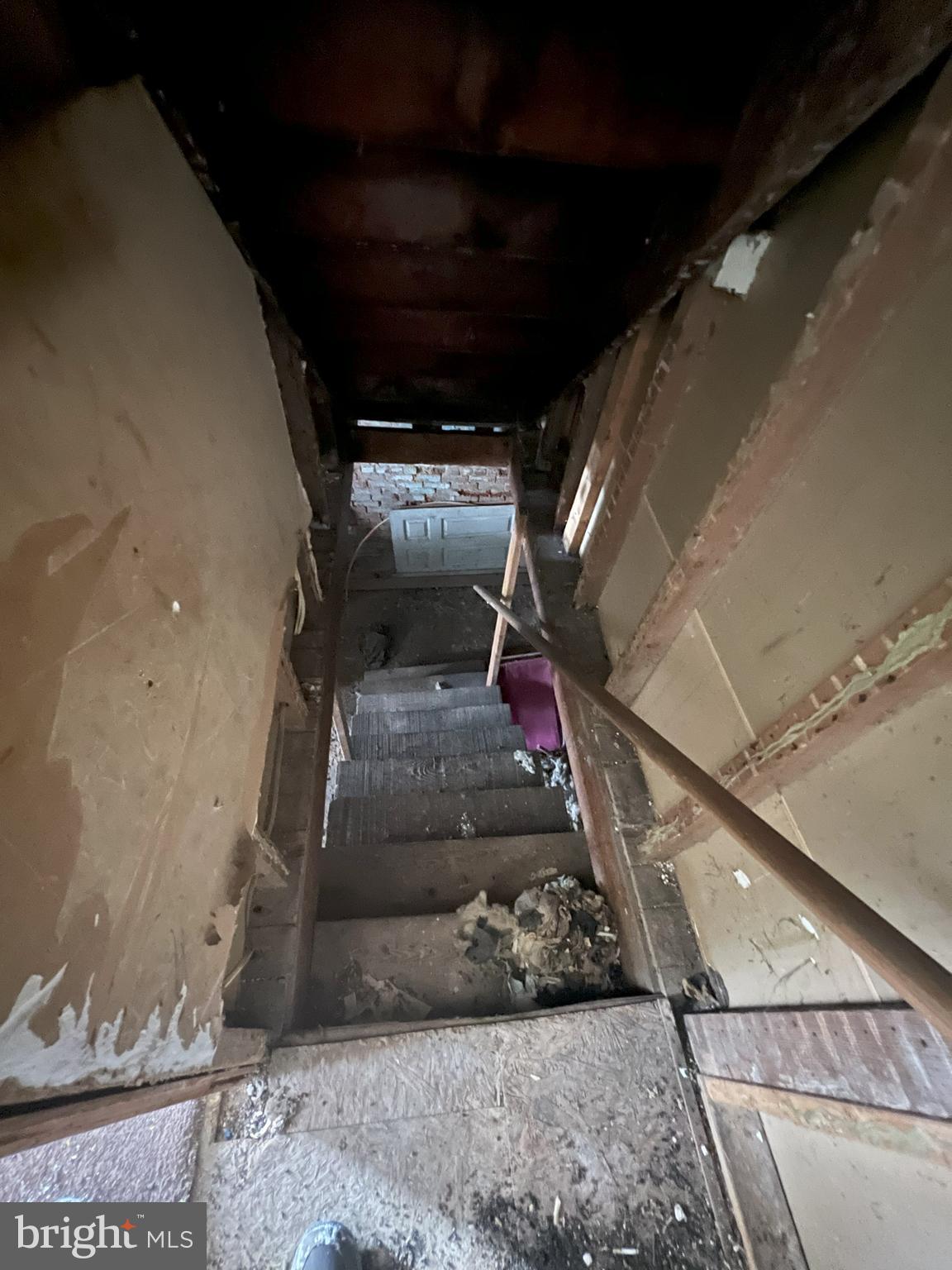 SANDTOWN-WINCHESTER - Residential