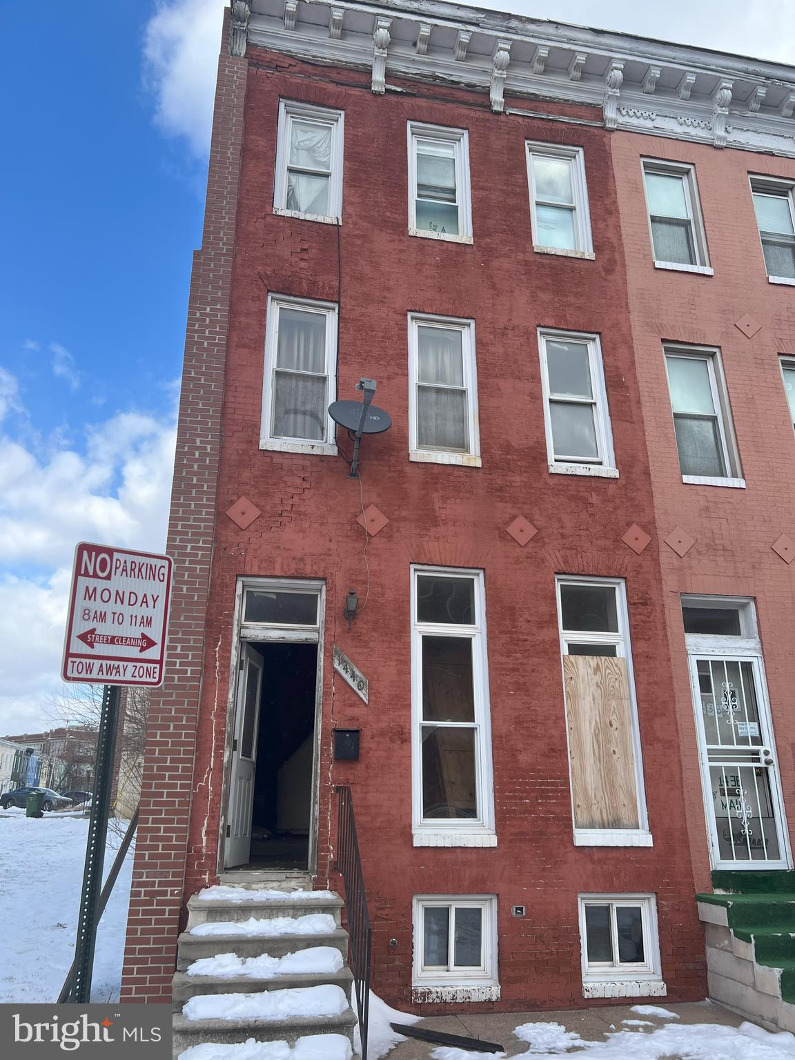 SANDTOWN-WINCHESTER - Residential