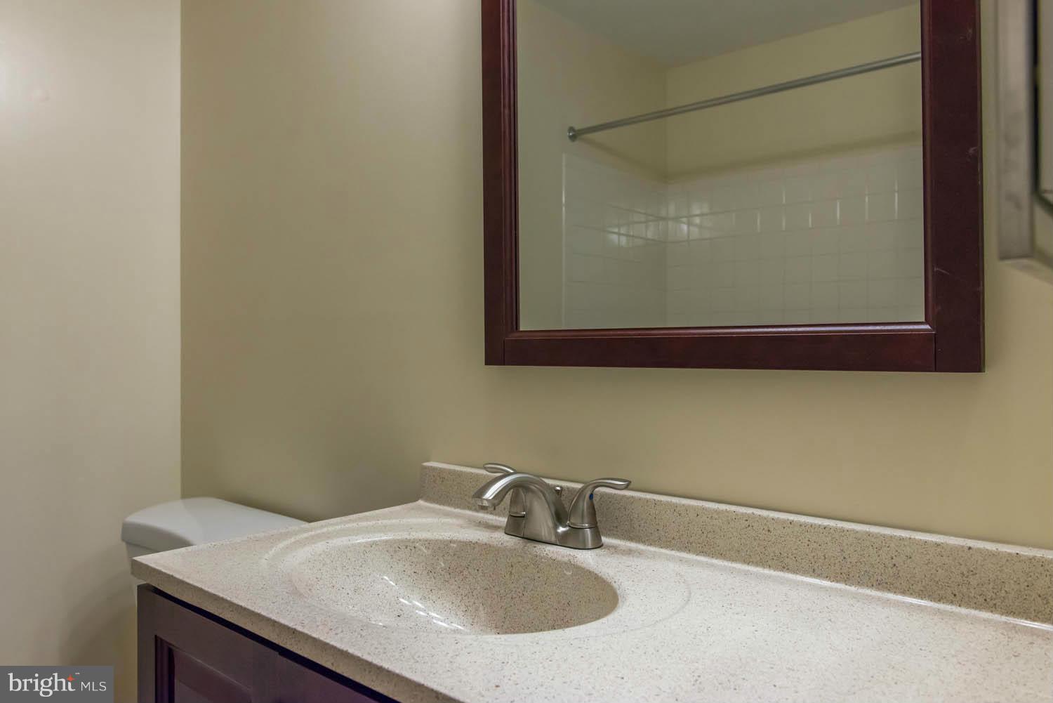 STRATFORD PLACE AT KINGS - Residential