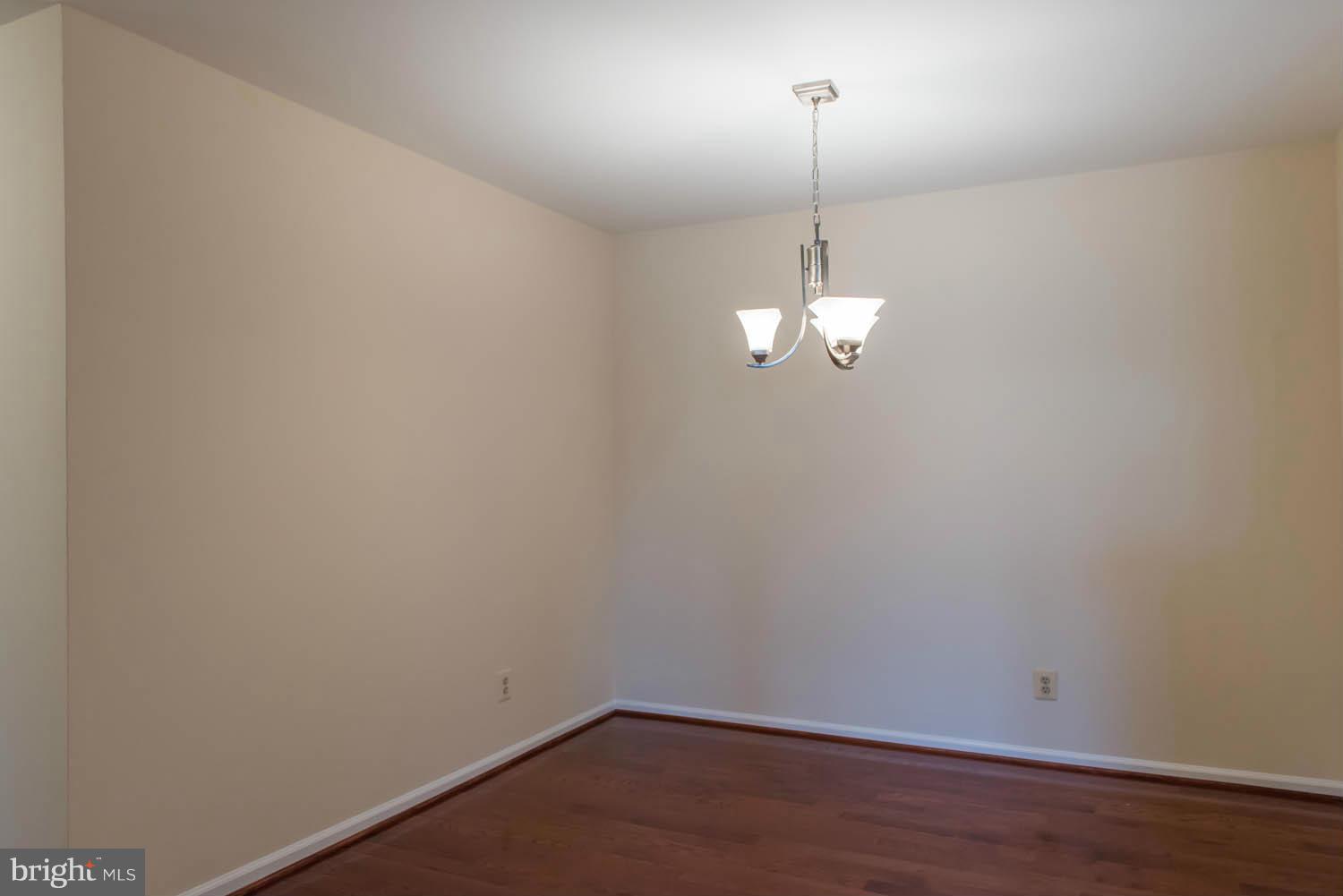 STRATFORD PLACE AT KINGS - Residential