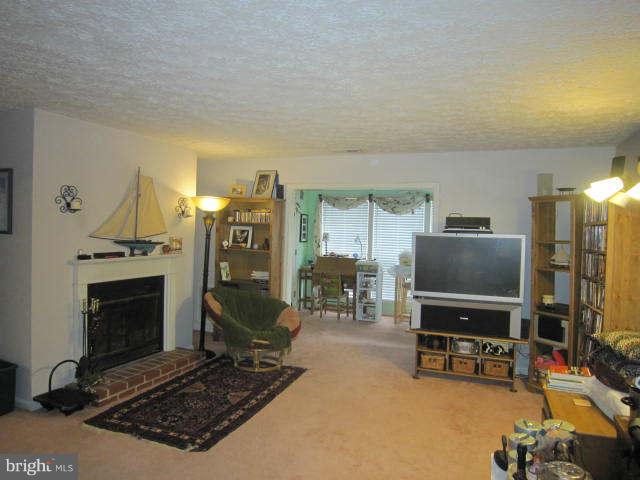 VININGS - Residential Lease