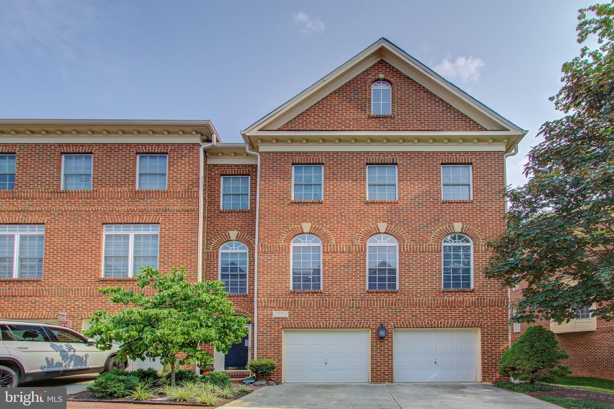 MEDINAH HOMES - Residential