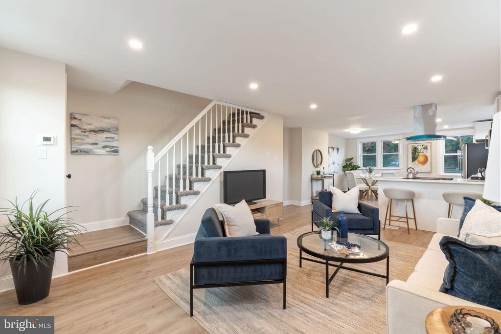 Photo of 201 Cambridge Road, CLIFTON HEIGHTS, PA 19018 (MLS # PADE2102376)