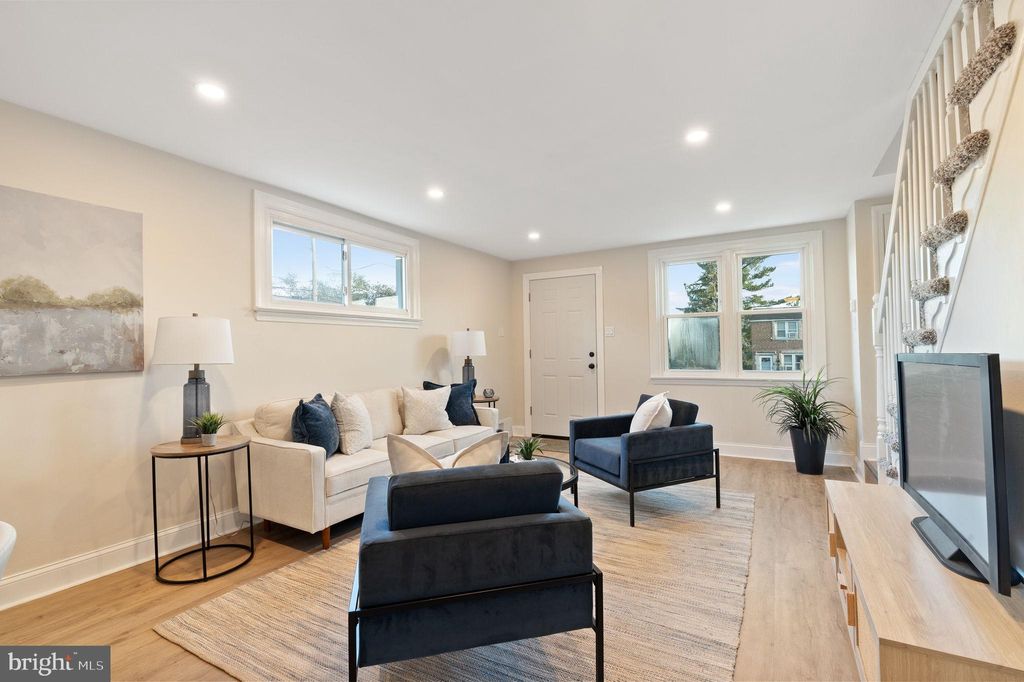 Photo of 201 Cambridge Road, CLIFTON HEIGHTS, PA 19018 (MLS # PADE2102376)