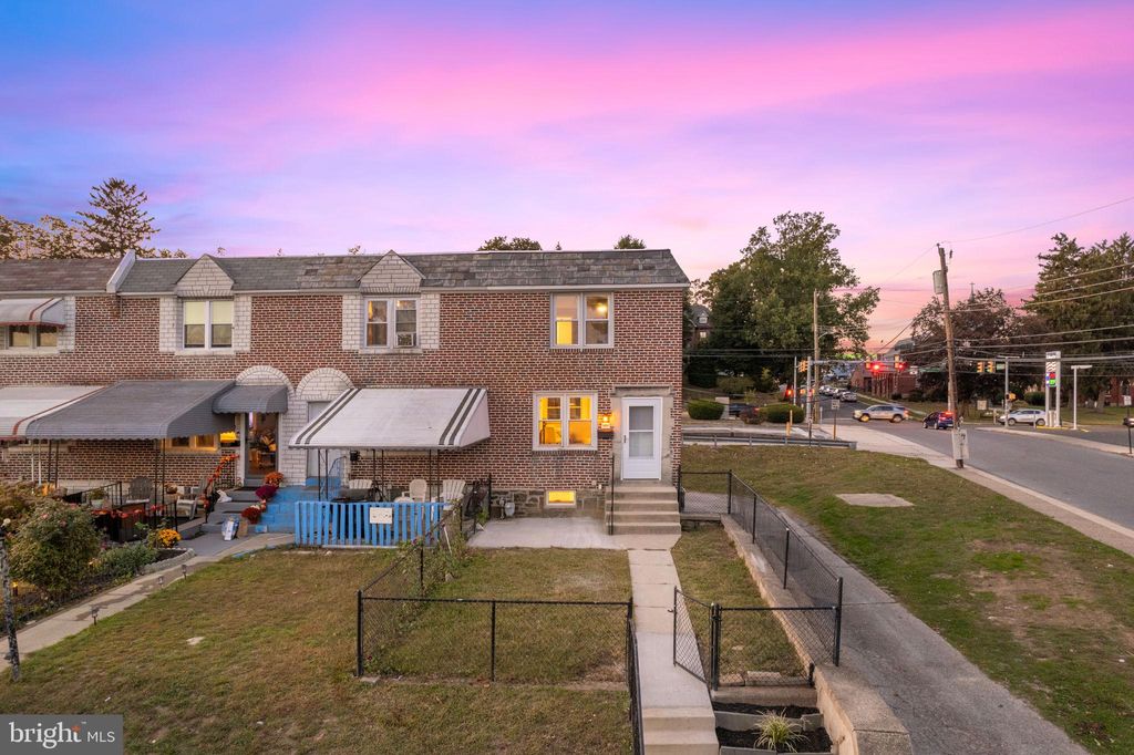Photo of 201 Cambridge Road, CLIFTON HEIGHTS, PA 19018 (MLS # PADE2102376)