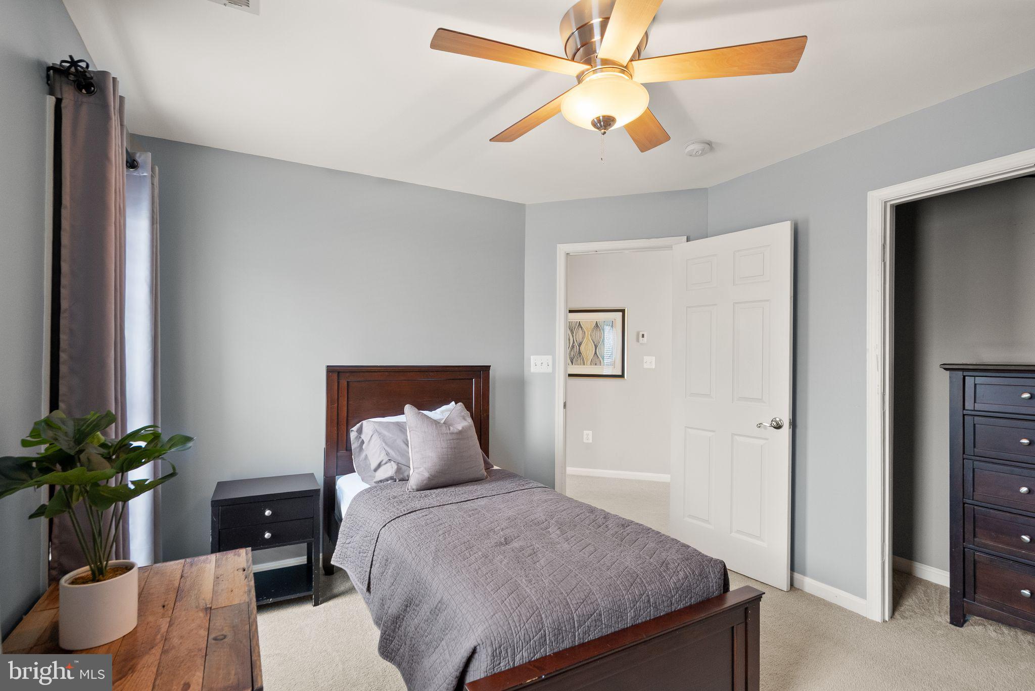 BELMONT GREENE - Residential