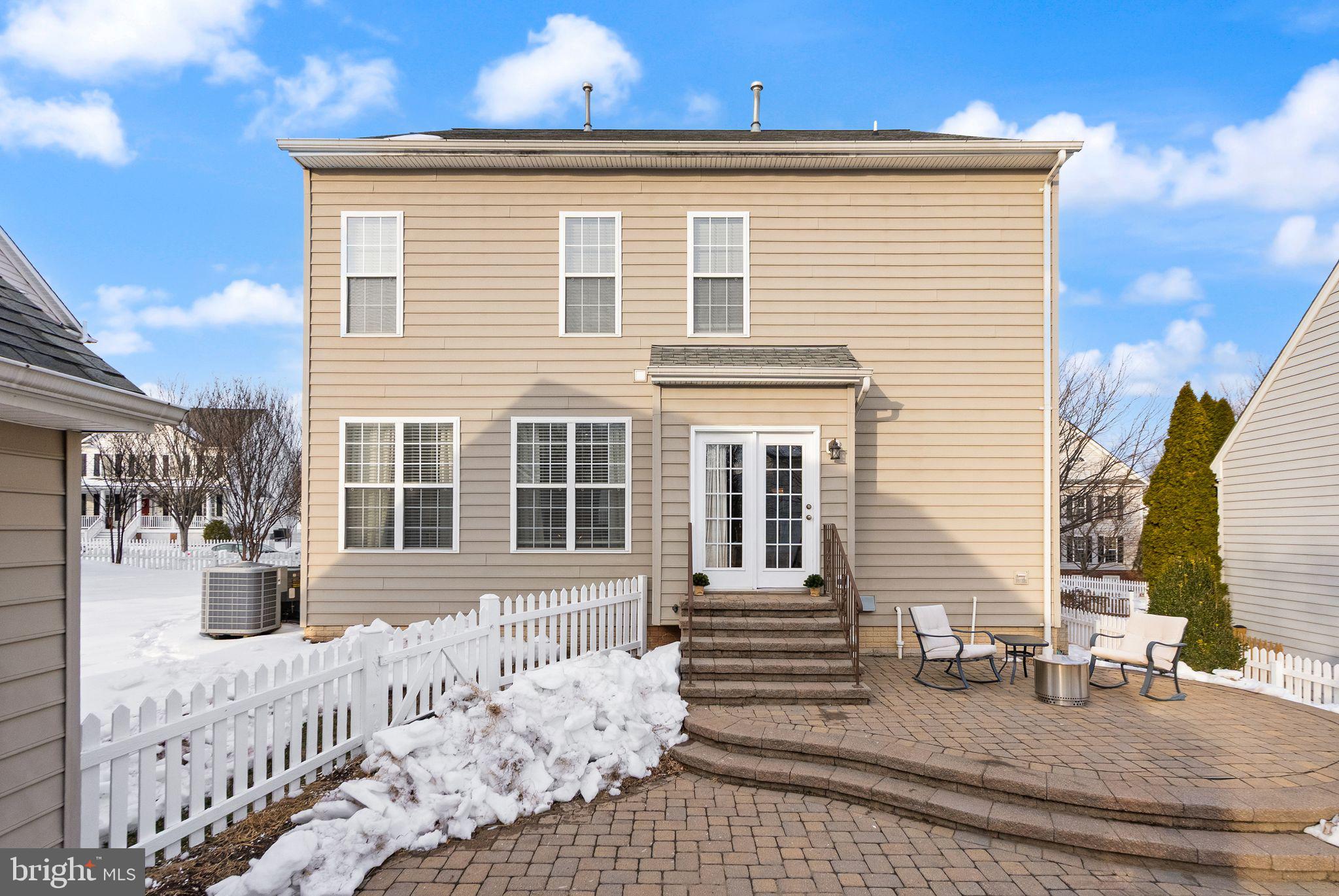 BELMONT GREENE - Residential