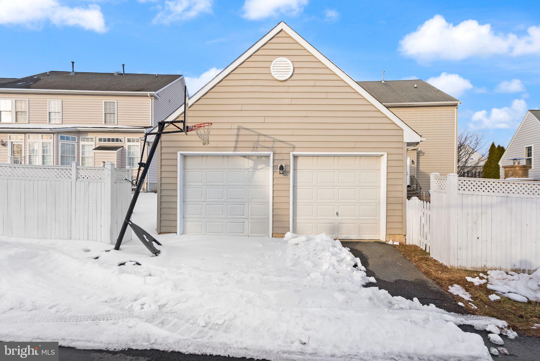 BELMONT GREENE - Residential