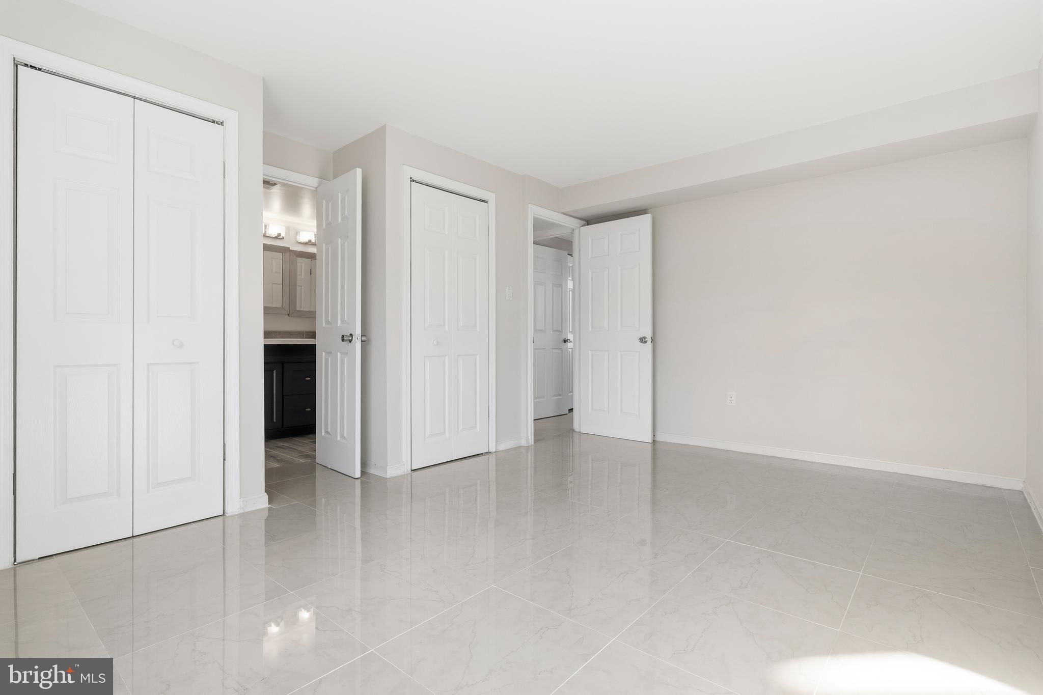 WESTLEIGH - Residential