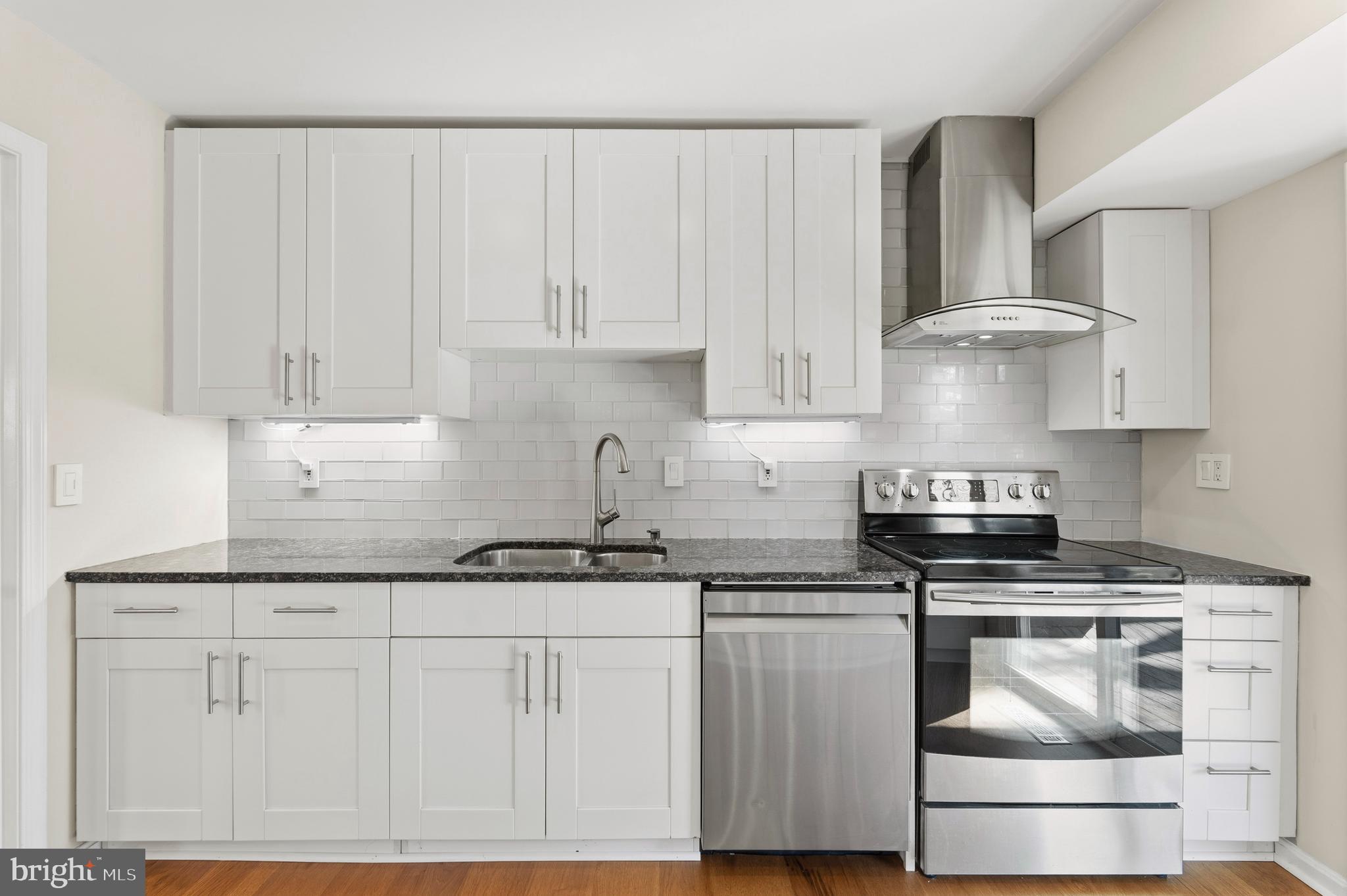 WESTLEIGH - Residential