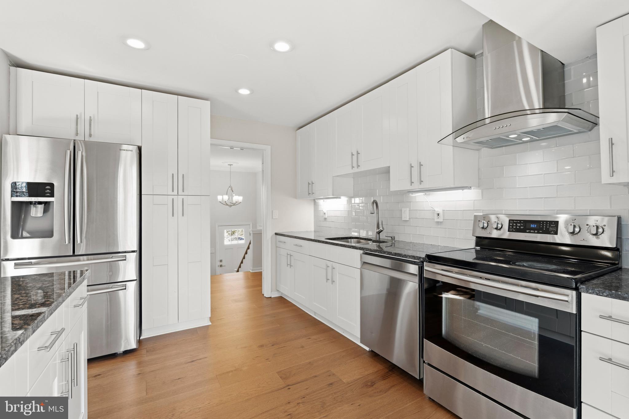 WESTLEIGH - Residential