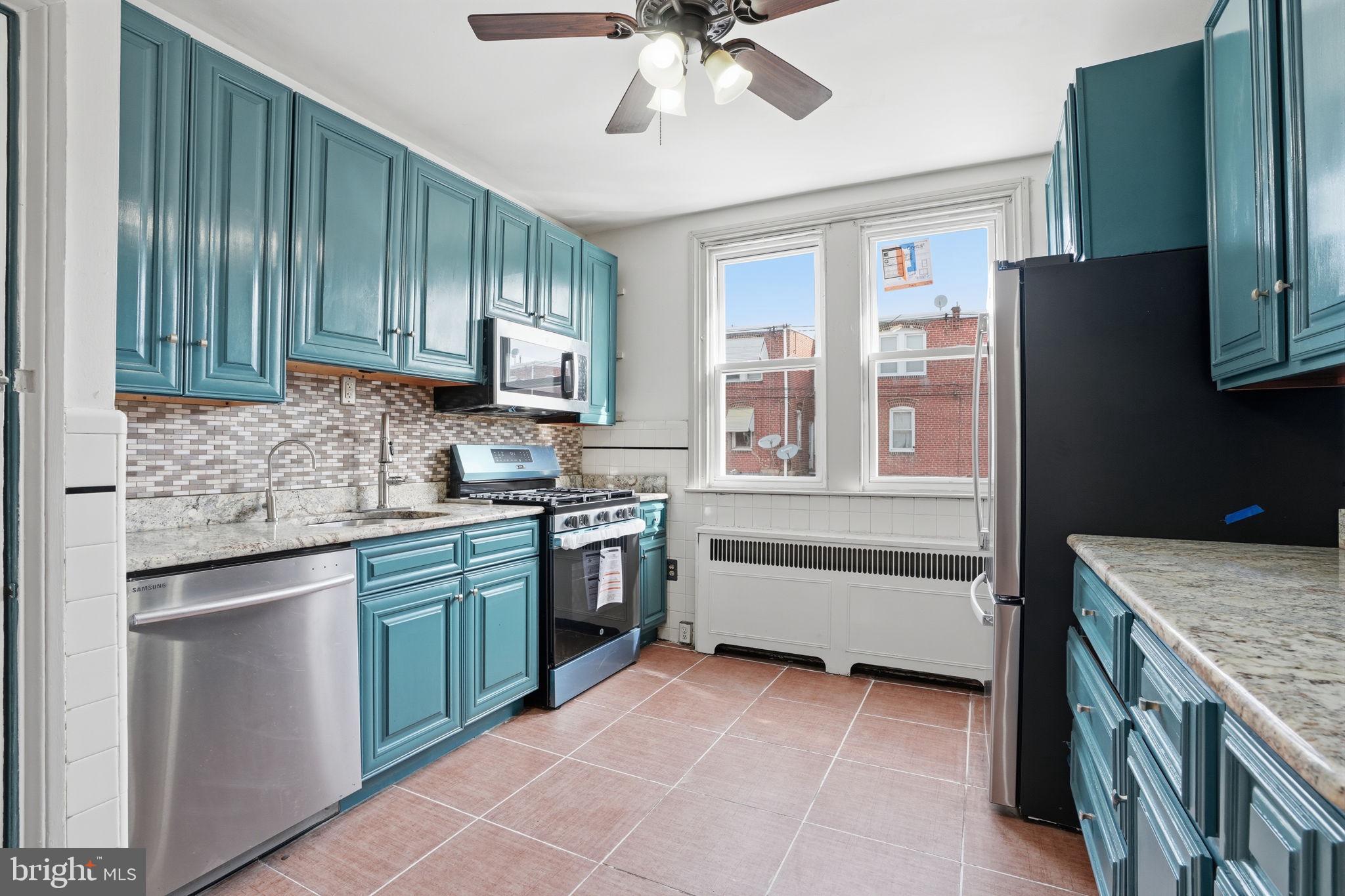 CASTOR GARDENS - Residential