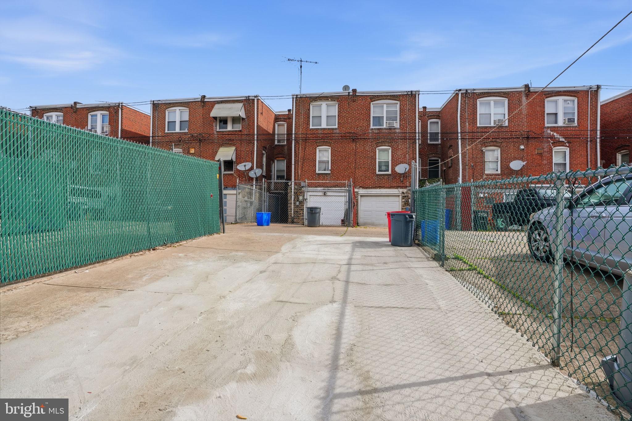 CASTOR GARDENS - Residential