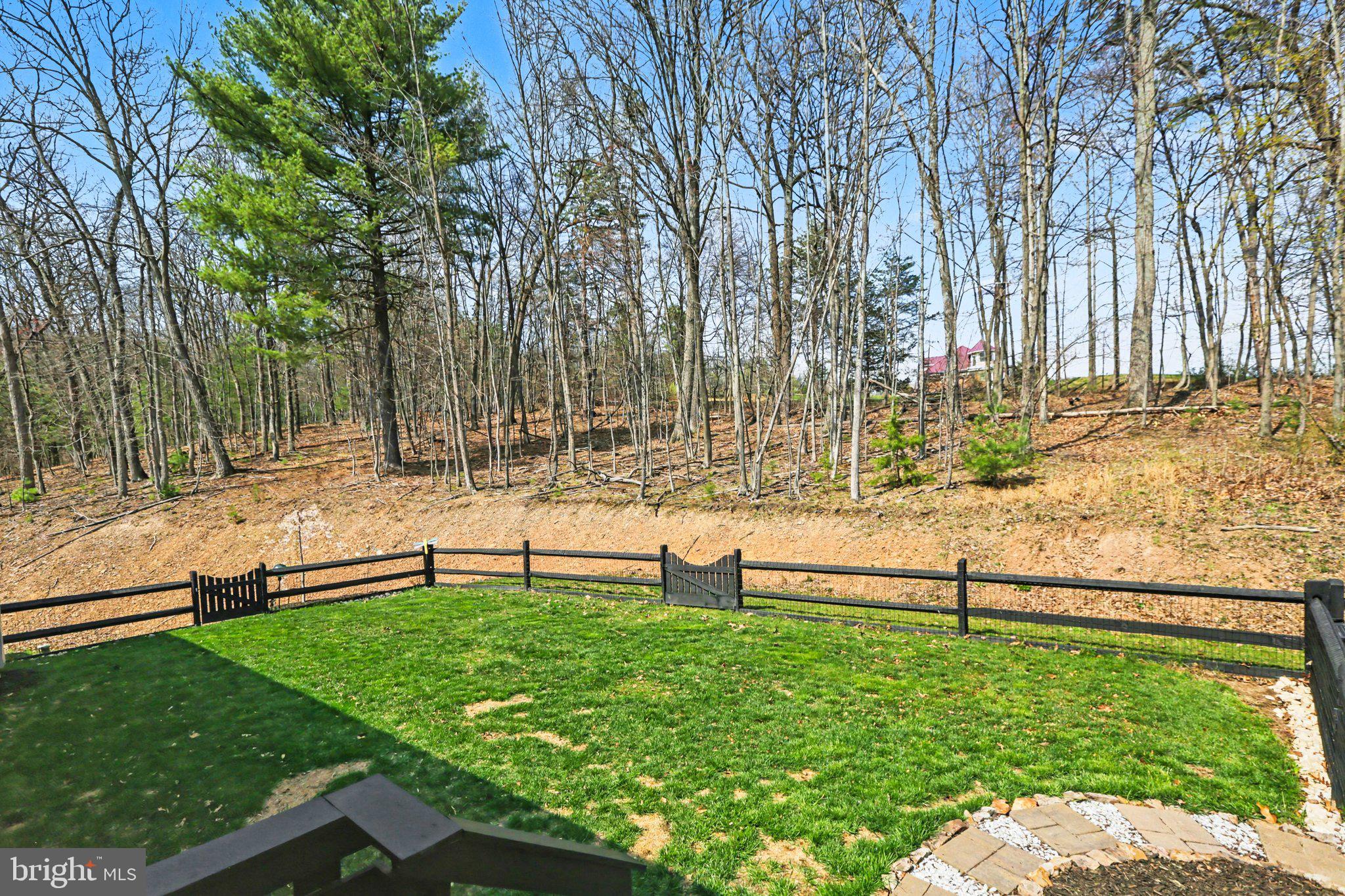 STONECREST MANOR - Residential