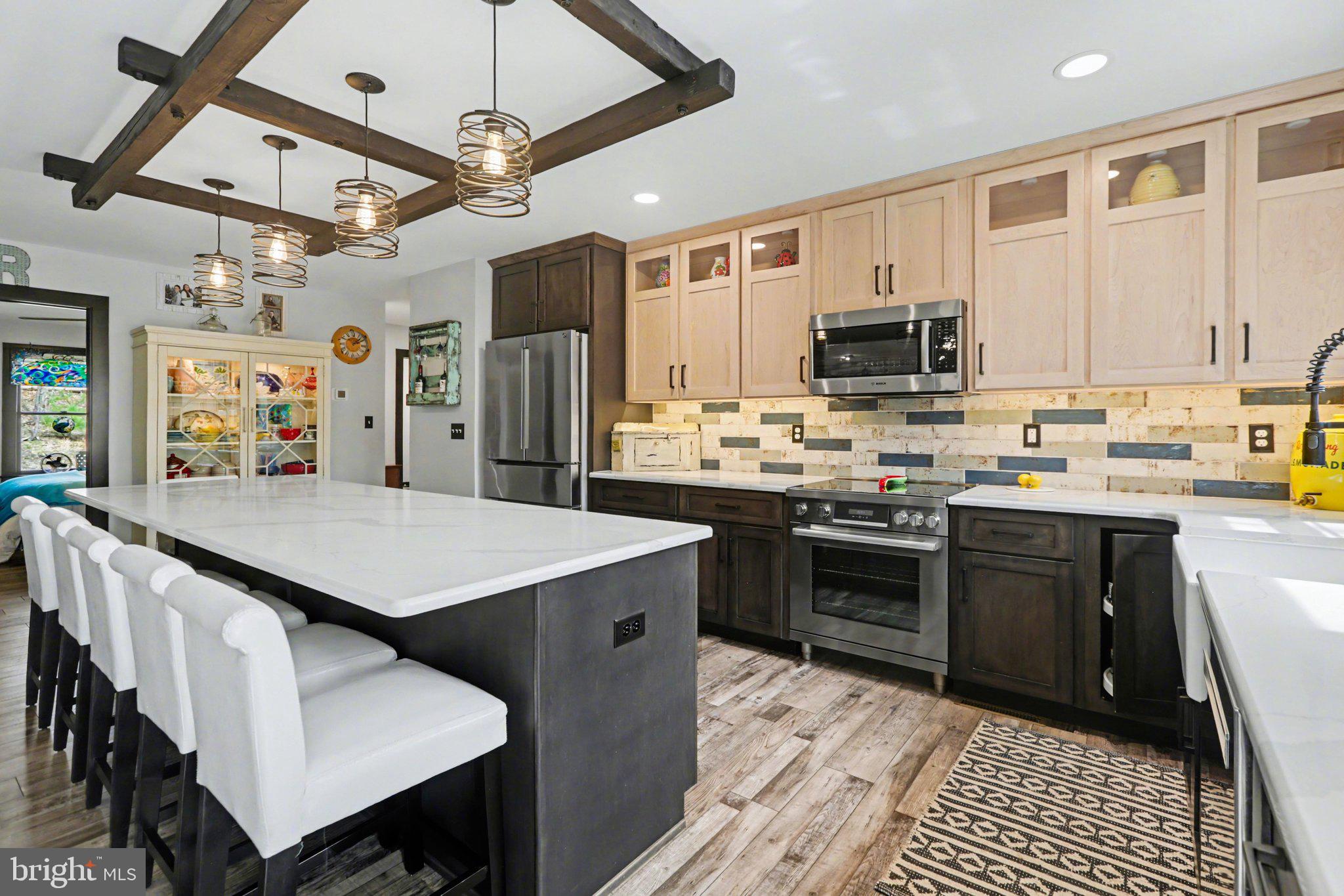 STONECREST MANOR - Residential