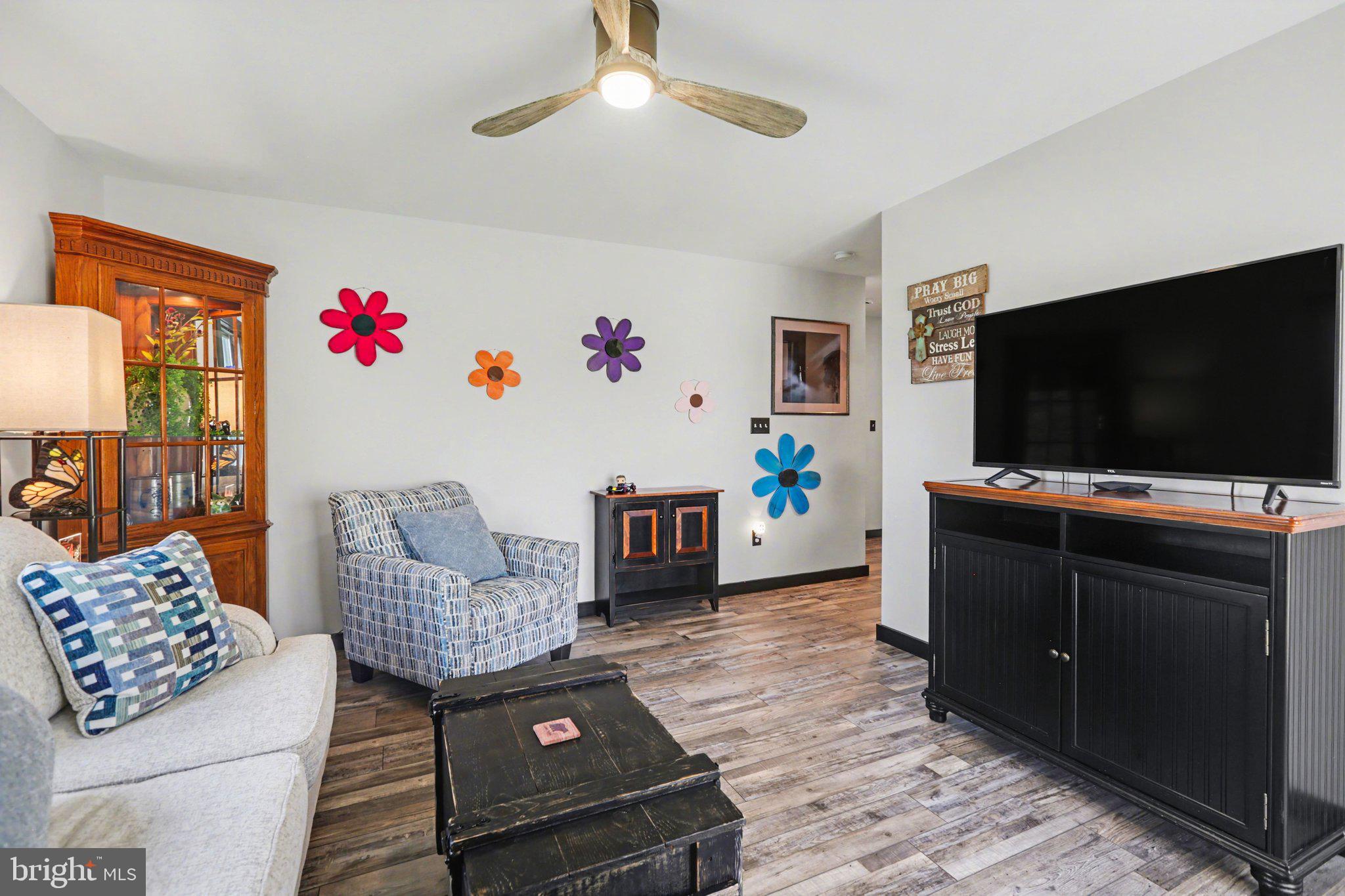 STONECREST MANOR - Residential