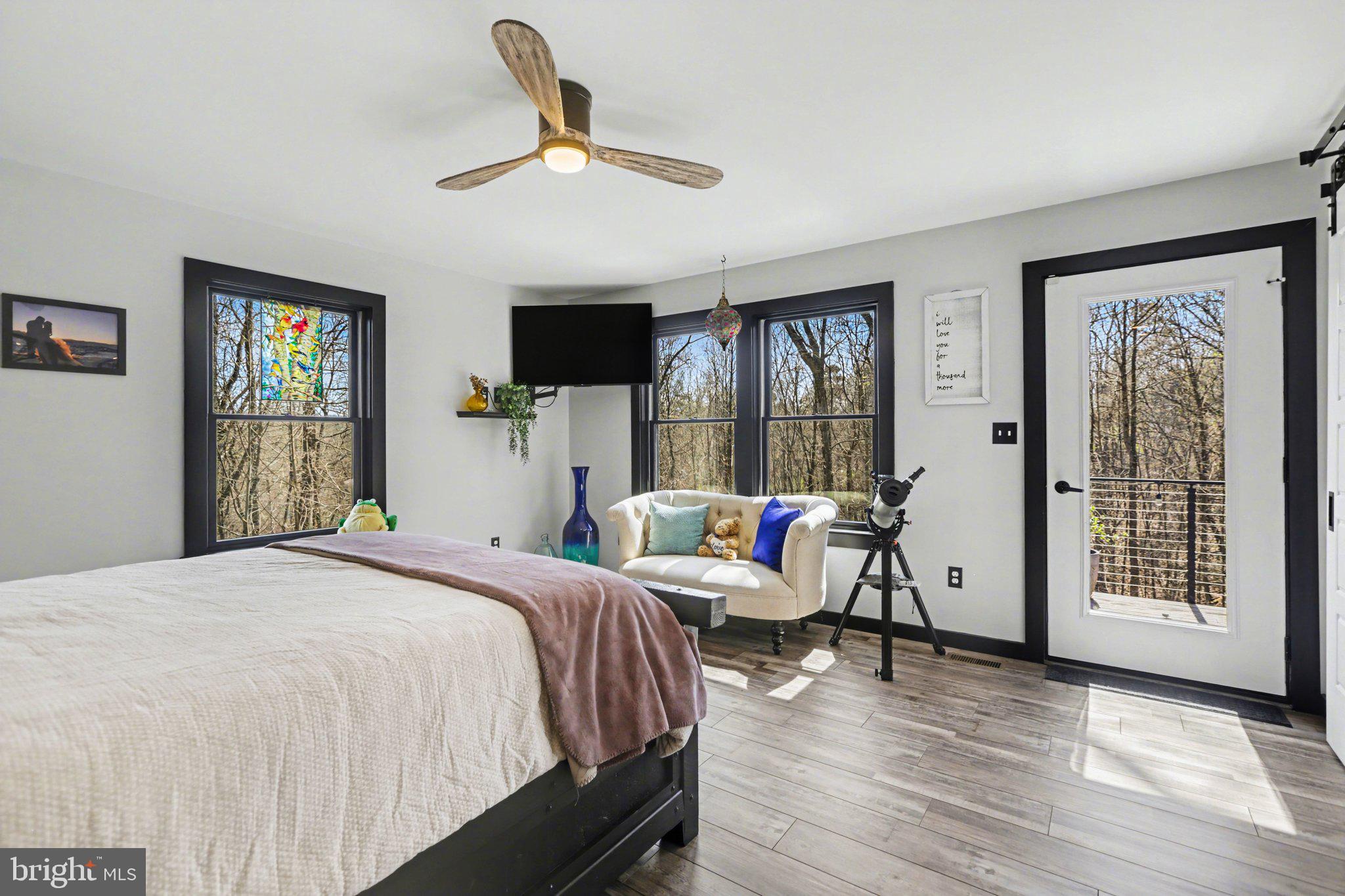 STONECREST MANOR - Residential