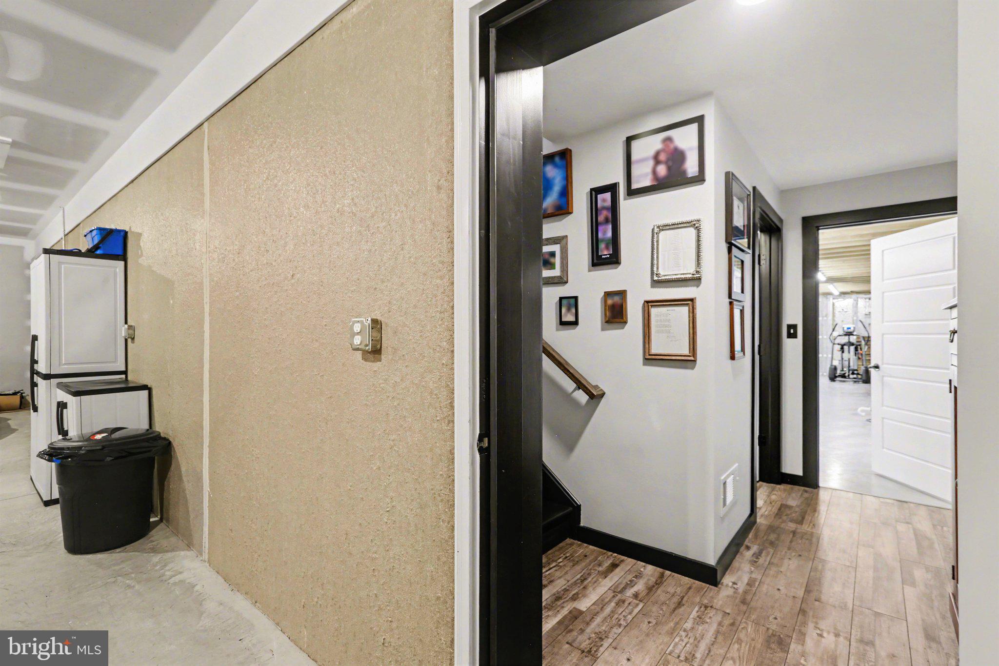 STONECREST MANOR - Residential