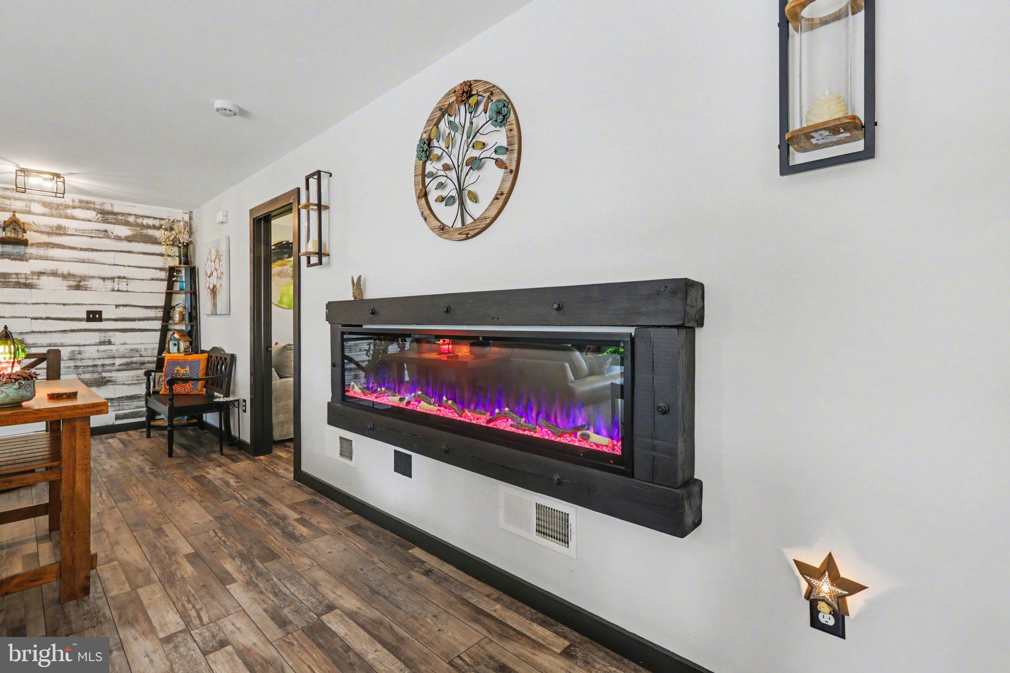 STONECREST MANOR - Residential