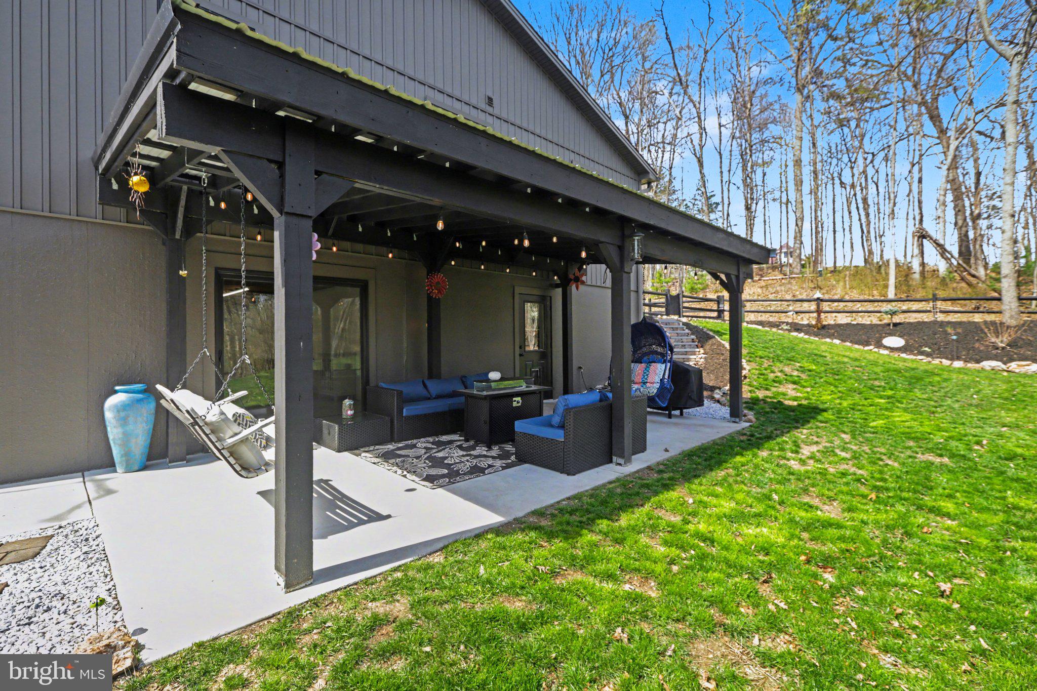 STONECREST MANOR - Residential