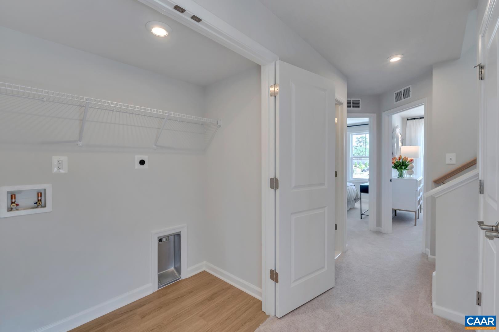 PLEASANT GREEN - Residential