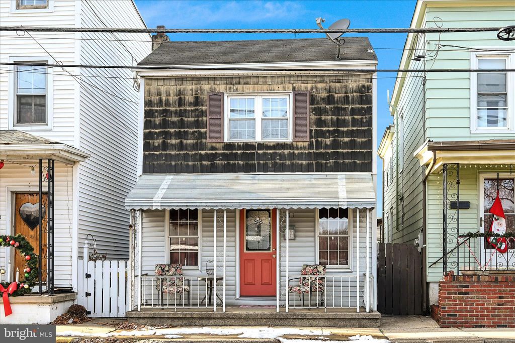 Photo of 151 W Columbia Street, SCHUYLKILL HAVEN, PA 17972 (MLS # PASK2024794)