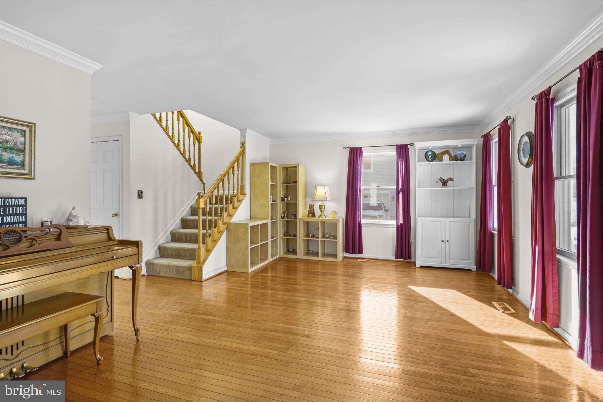 DEALE BEACH - Residential